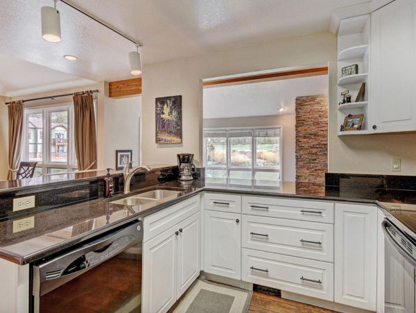 Copper MTN East Village Pet Friendly townhome